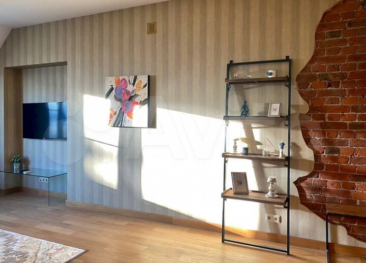 2-к. квартира, 65 м², 7/7 эт.