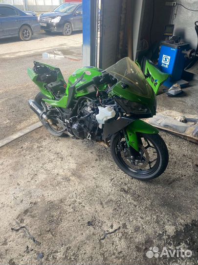 Kawasaki zzr 250 r ex250 ex300 разбор запчасти