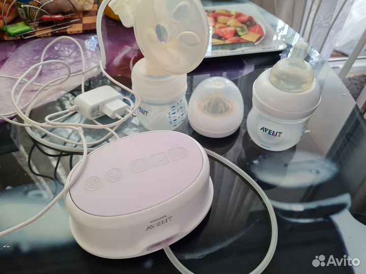 Молокоотсос avent с контейнерами для молока