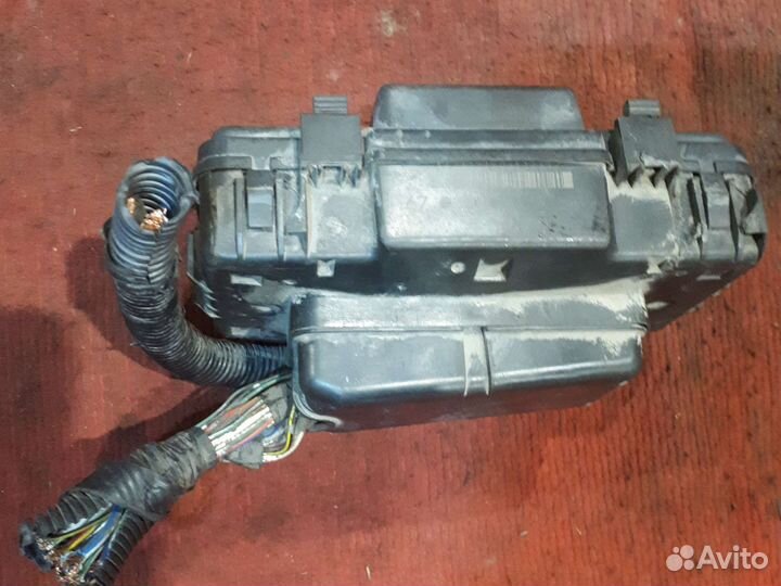 Монтажный блок Хонда црв 2