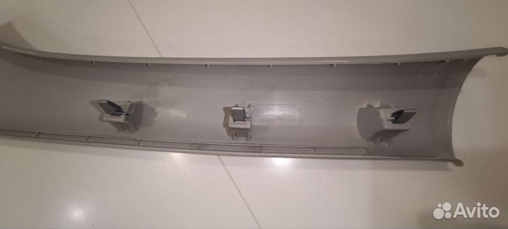 Накладки передних стоек лобового стекла VW Polo 5