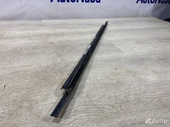 Накладка стекла двери Datsun On-Do седан 1.6 2014