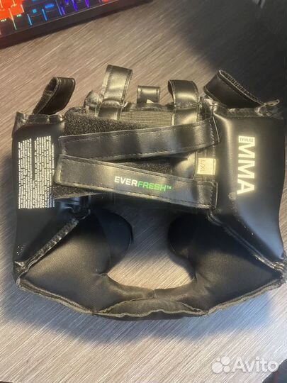 Шлем для единоборств