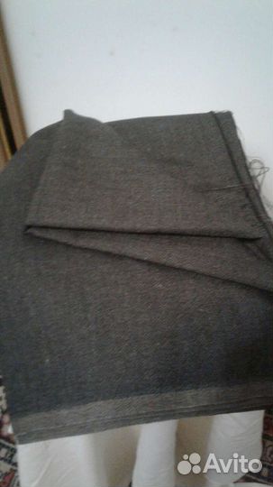 Отрез шерстяной костюмной ткани