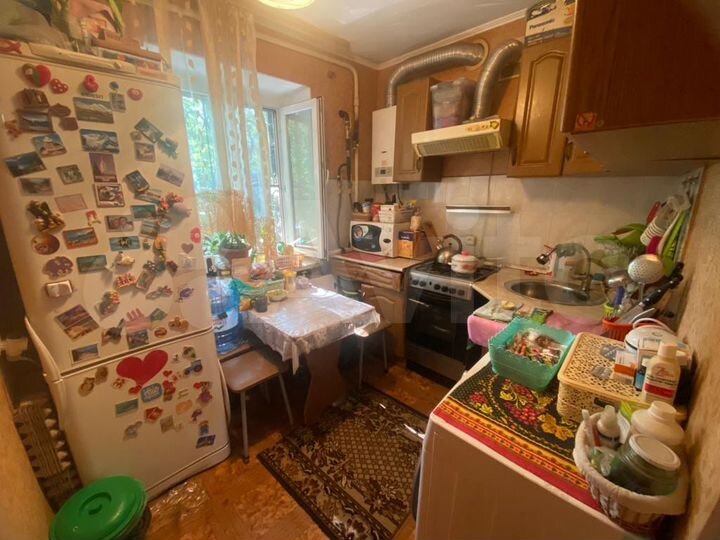 2-к. квартира, 40 м², 1/2 эт.