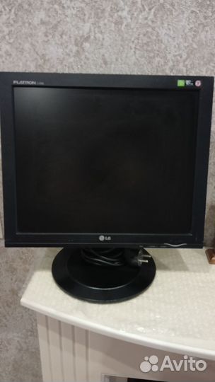 Монитор LG