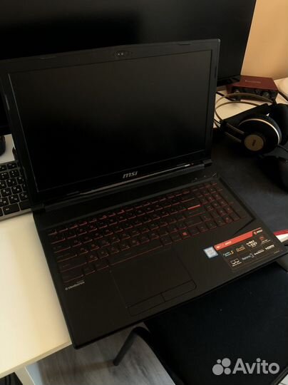 Ноутбук MSI gtx1050ti