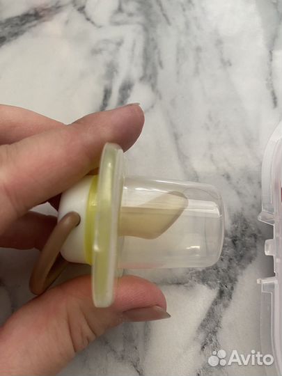 Пустышка avent 0 6 бутылочка