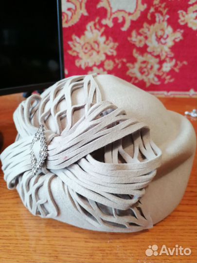 Шляпа фетровая женская