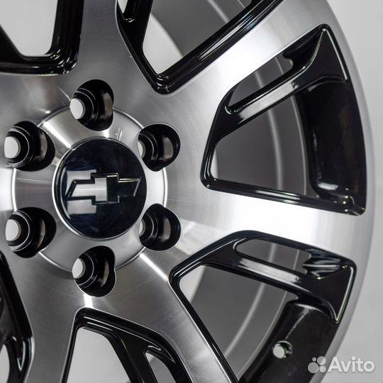 Новые диски R22 на Chevrolet Tahoe 6/139.7