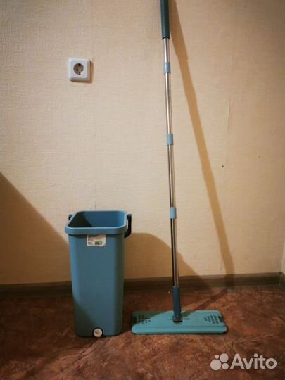 Швабра с ведром и отжимом бу