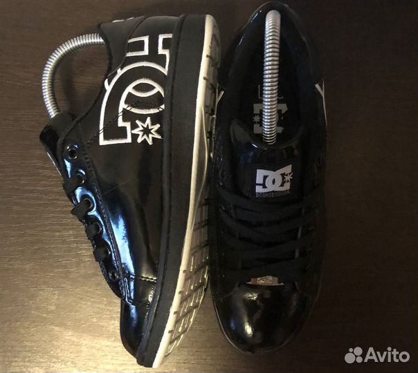 Дутыши Dc shoes circa osiris adio globe dvs etnies