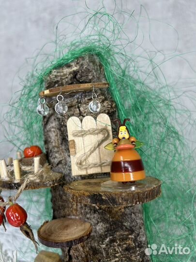 Поделка из природных материалов 