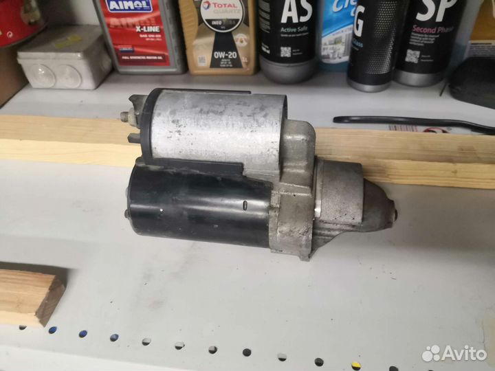 Стартер Audi A8 D2