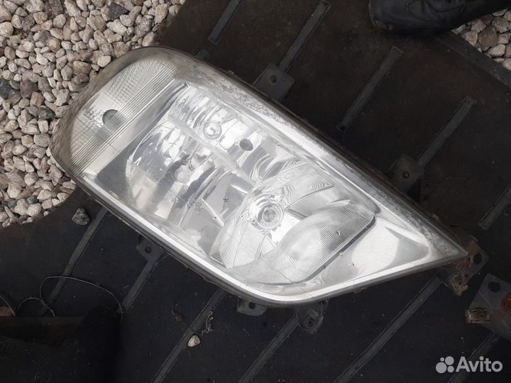 Фара Мерседес Спринтер до 2006 года рестайлинг