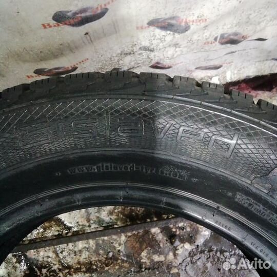 Gislaved Nord Frost 5 215/65 R16