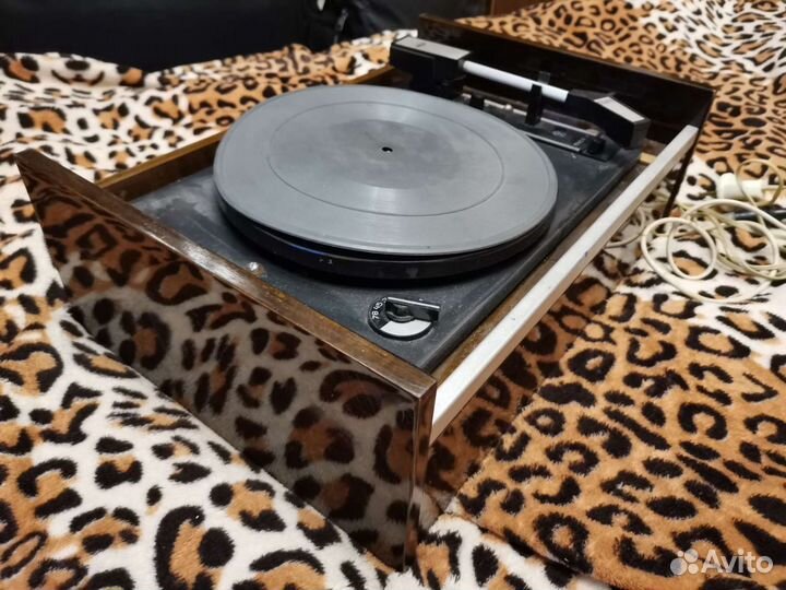 Электрофон Корвет стерео СССР