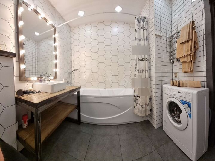 Квартира-студия, 42 м², 1/4 эт.