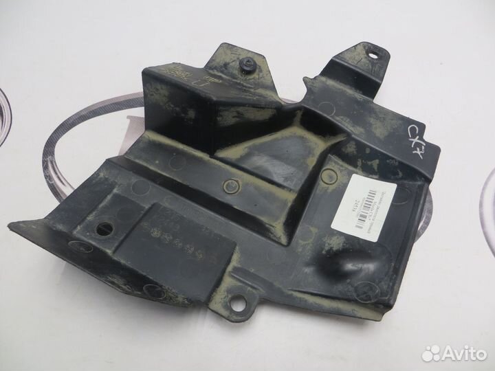 Пыльник двигателя правый Mazda CX-7