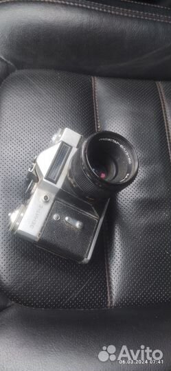 Зенит-Е с объективом индустар 61л