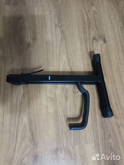 Стойка для гитары