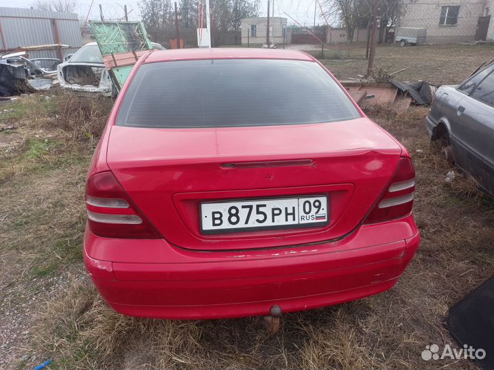 Разбор Mercedes с 180 w 203