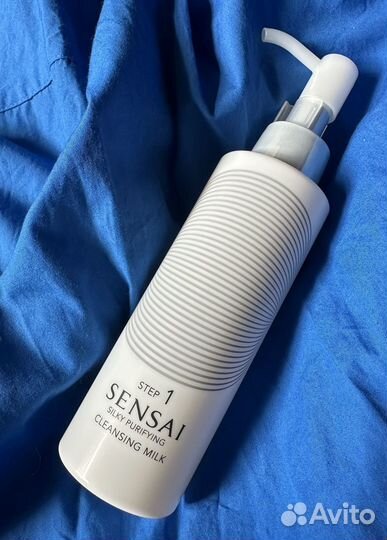Sensai Silky Purifying Cleansing Milk