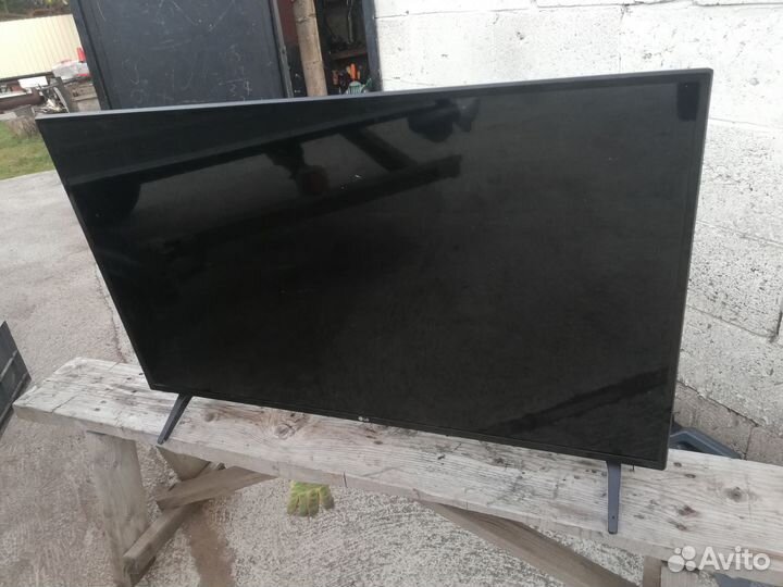 Телевизор ЖК lg