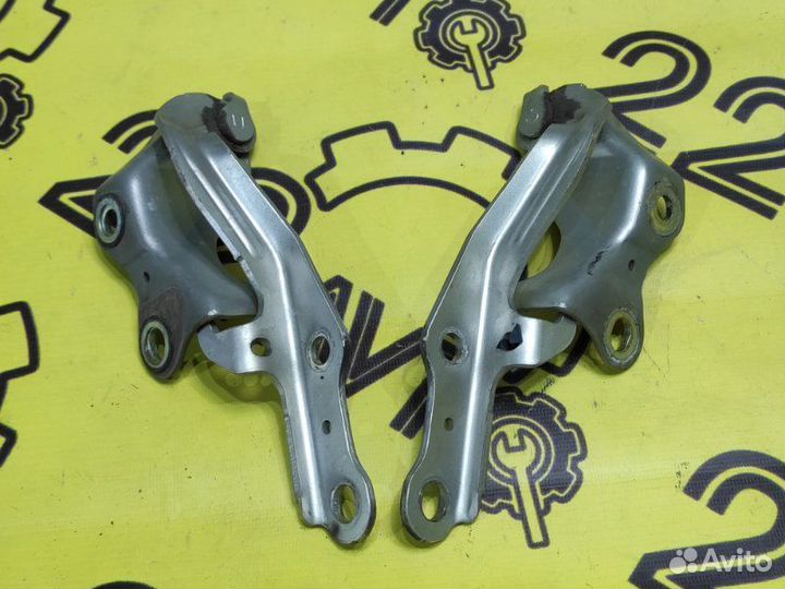 Петли капота Toyota Harrier GSU30 2grfe 2006.10