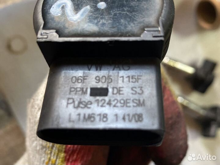 Катушка зажигания 06F905115F Tiguan 2.0 Passat