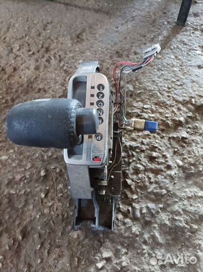 Селектор АКПП Nissan Maxima A33