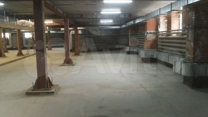 Машиноместо, 28 м²