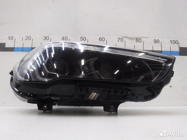 Фара правая на BMW X1
