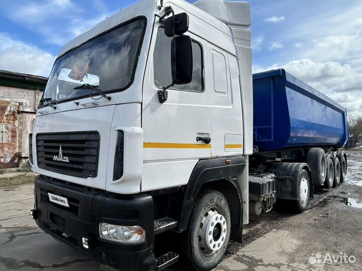 МАЗ 544018-1320-031 с полуприцепом, 2011