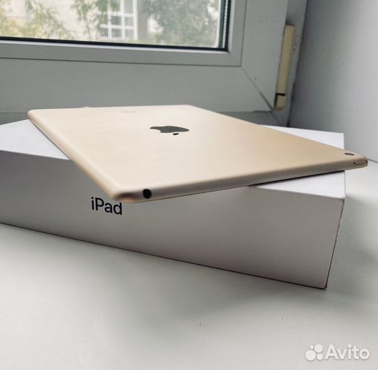iPad Air 2 16Gb +Стилус и Чехол Ростест