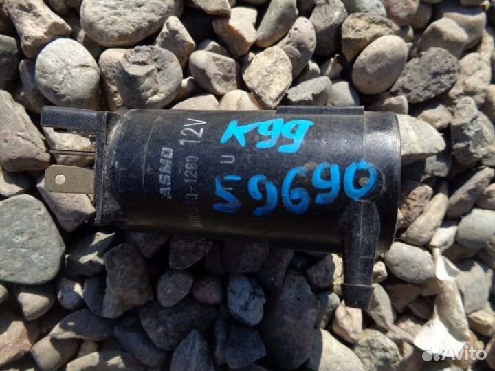 Мотор бачка омывателя задний Mitsubishi Challenger