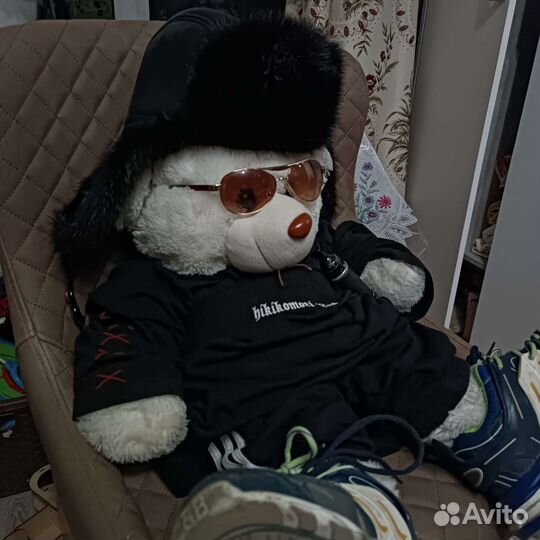 Медведь hikikomori kai limited