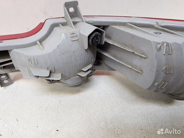 Фонарь противотуманный задний левый Kia Sportage 3