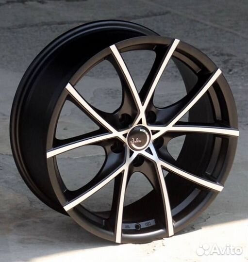 Диски R18 8j 5x114,3 ET35 Sakura 9517 bkf