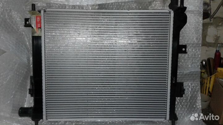 Радиатор охлаждения KIA picanto 11-15 оригинал