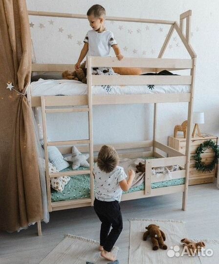 Кровать Двухъярусный домик из массива березы