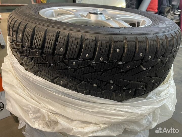 Диски r15 с резиной Nokian Nordman 7 195/60 R15