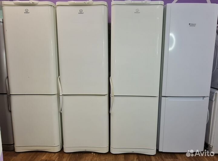 Холодильник бу Indesit