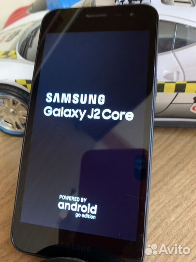Телефон Samsung galaxy J2 Core