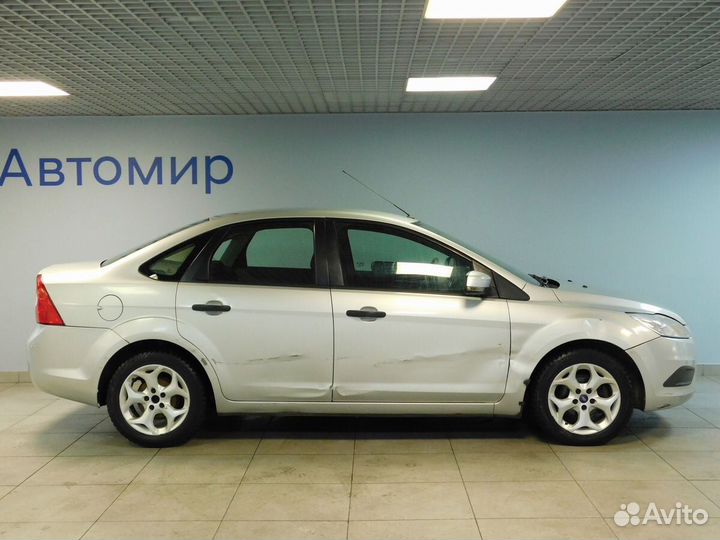 Ford Focus 1.4 МТ, 2010, 175 727 км