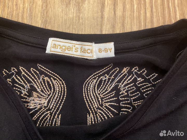 Блузка на девочку с крыльями на спине р. 140