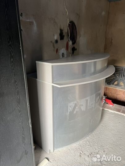 Стойка рецепшен бу