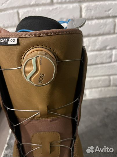 Сноубордические ботинки vans женские