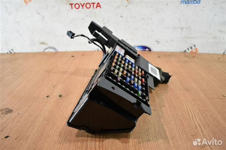 Блок предохранителей Mercedes-Benz A-Класс Ii