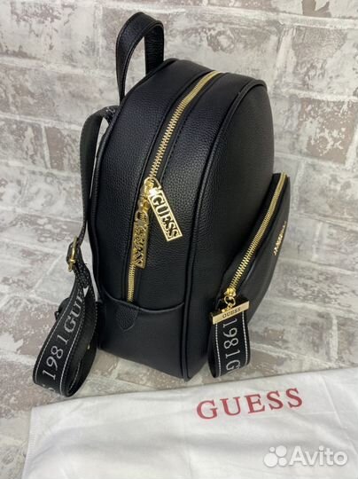 Рюкзак guess